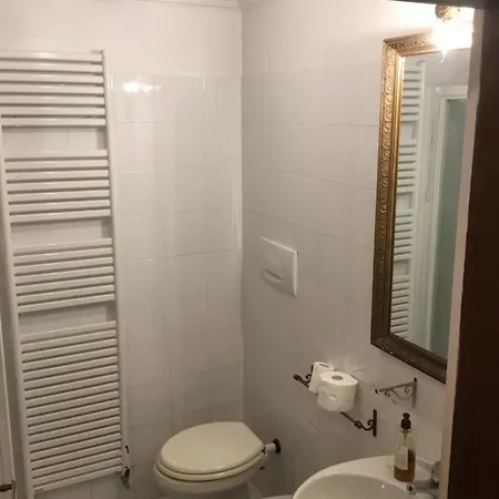 Apartment Aea Corte *